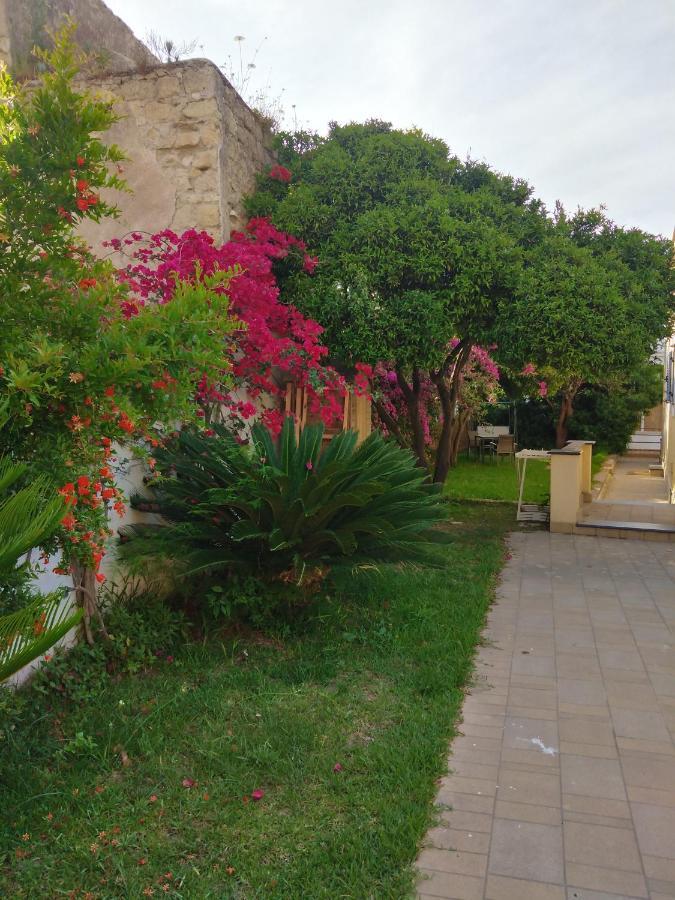 Villa Mazzella โปรชิดา ภายนอก รูปภาพ