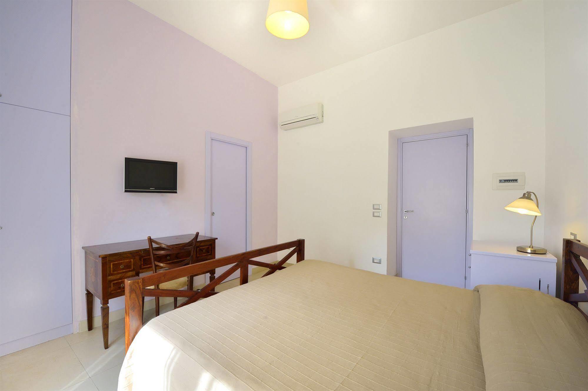 Villa Mazzella โปรชิดา ภายนอก รูปภาพ